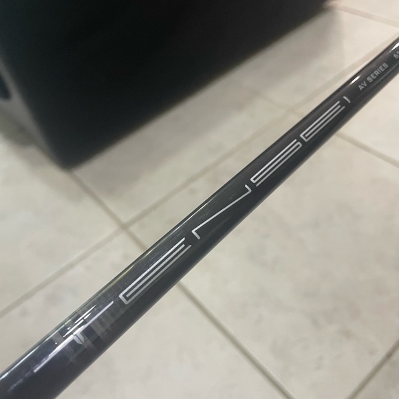 Mitsubishi Chemical Tense Graphite Shaft AV series 65 / S Flex
Demo - Picture 6 of 6